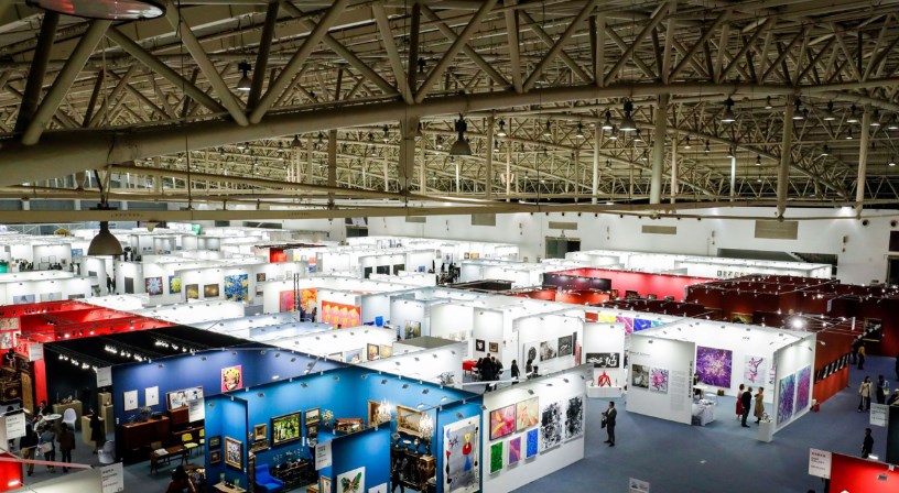 �ڶ��챱����������������չ���Ὣ�ڱ������һ������ľٰ�