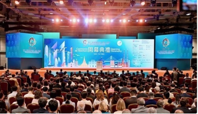 ��11����Ź�������(��ҵ)�������ڰ�������˹�˽���չչ�ݾ���