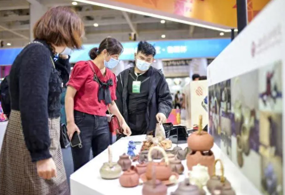 ��������Ʒ��չ����רҵ�����г��������ʻ�����չ