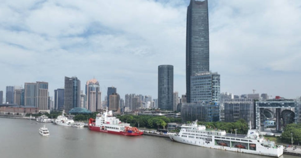 ���ʺ��»�չ������һ��40����ƪ�µ��׽��չ�����ٰ�