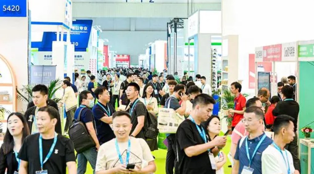 ��ʮ�߽��麣���ʰ칫�豸���Ĳ�չ�������麣���ʻ�չ������Ļ