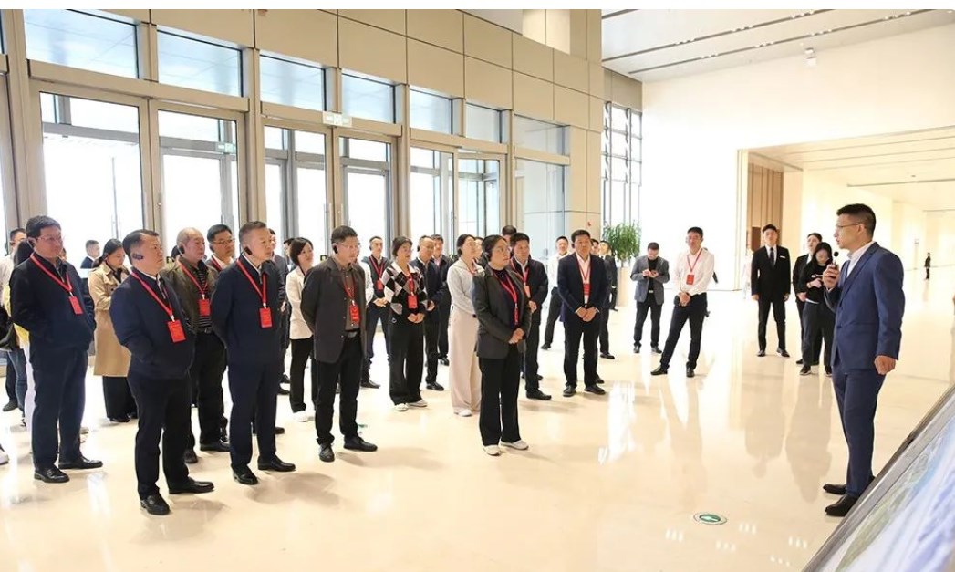 调研组一行视察调研自贸会展区发展情况