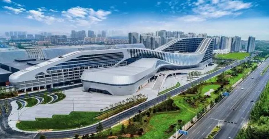 �ൺ��չ�ٻ�����