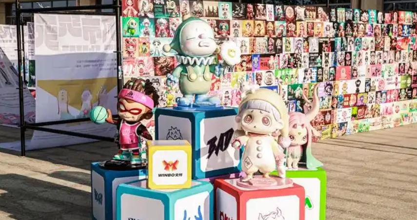中国潮玩的身影近日频繁出现在诸多国际展会上,并成为焦点