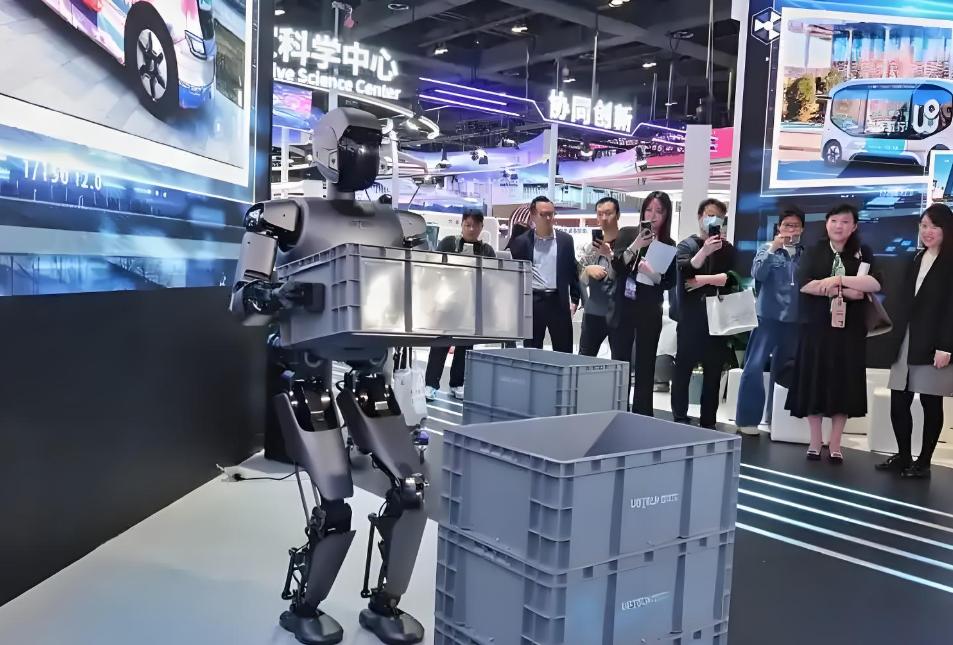 ��ʮ�߽챱���Ʋ����ڱ������һ������ľٰ�