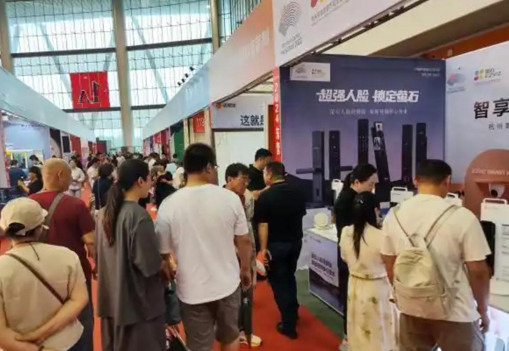 2025��Ӫ�������＾���Ҳ����ڻƺӹ��ʻ�չ����Բ������