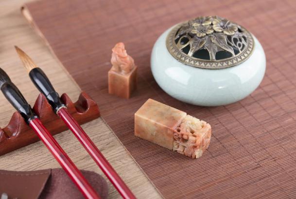 �й������ϣ���ʮ���ķ��ı����鱦��ʯ�����ἴ���ٰ�