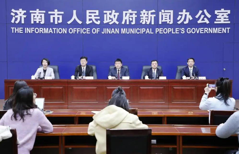 �����������ϻ�չ�ܼ�����������Ʒ��Ӱ������������