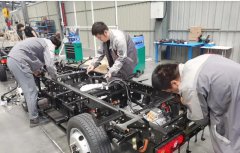 �̵��컷�������˲μӱ�������չ��